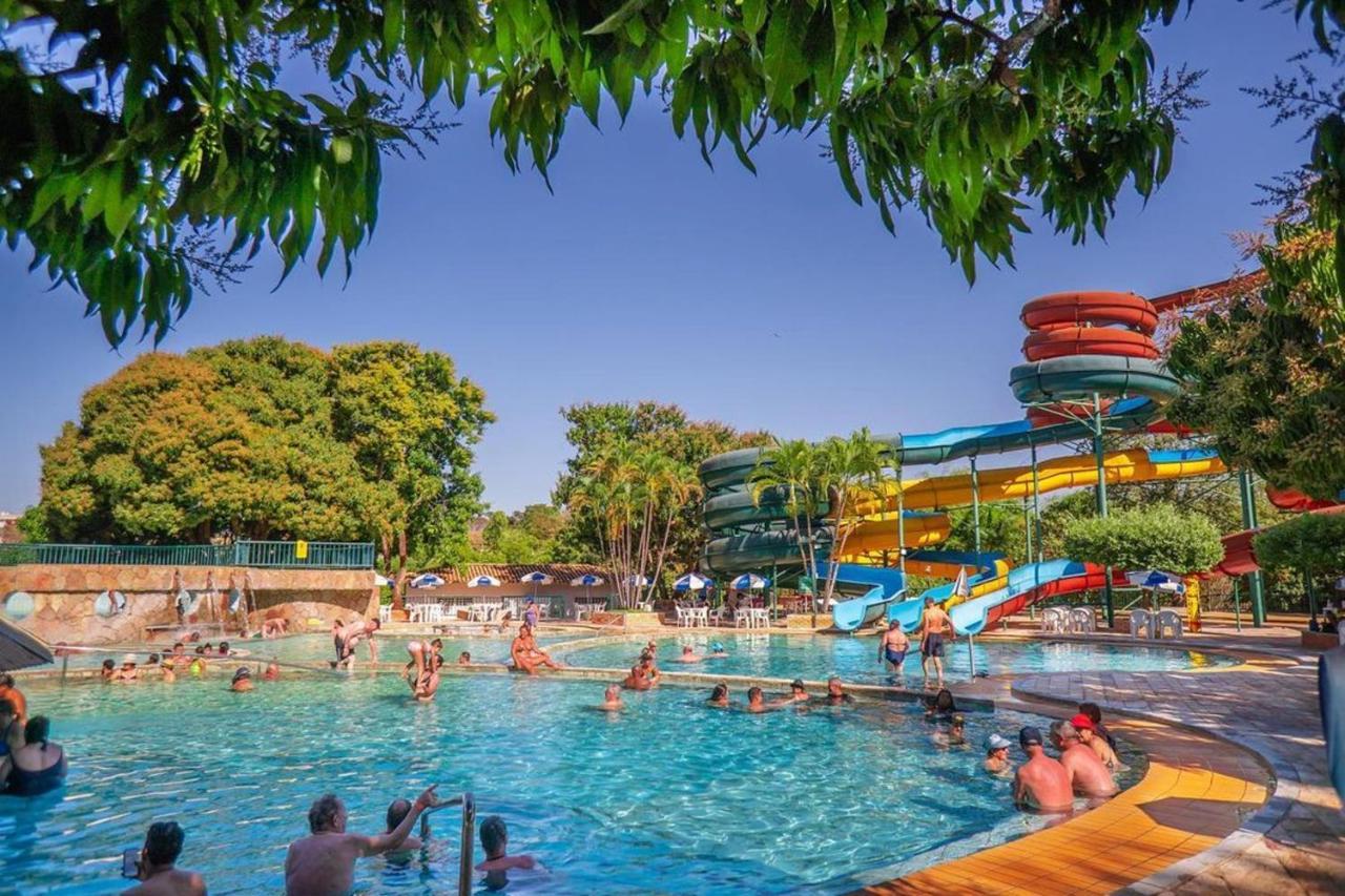 Hotel diRoma Fiori com um dia de acesso no Acqua Park DiRoma Caldas Novas Exterior foto