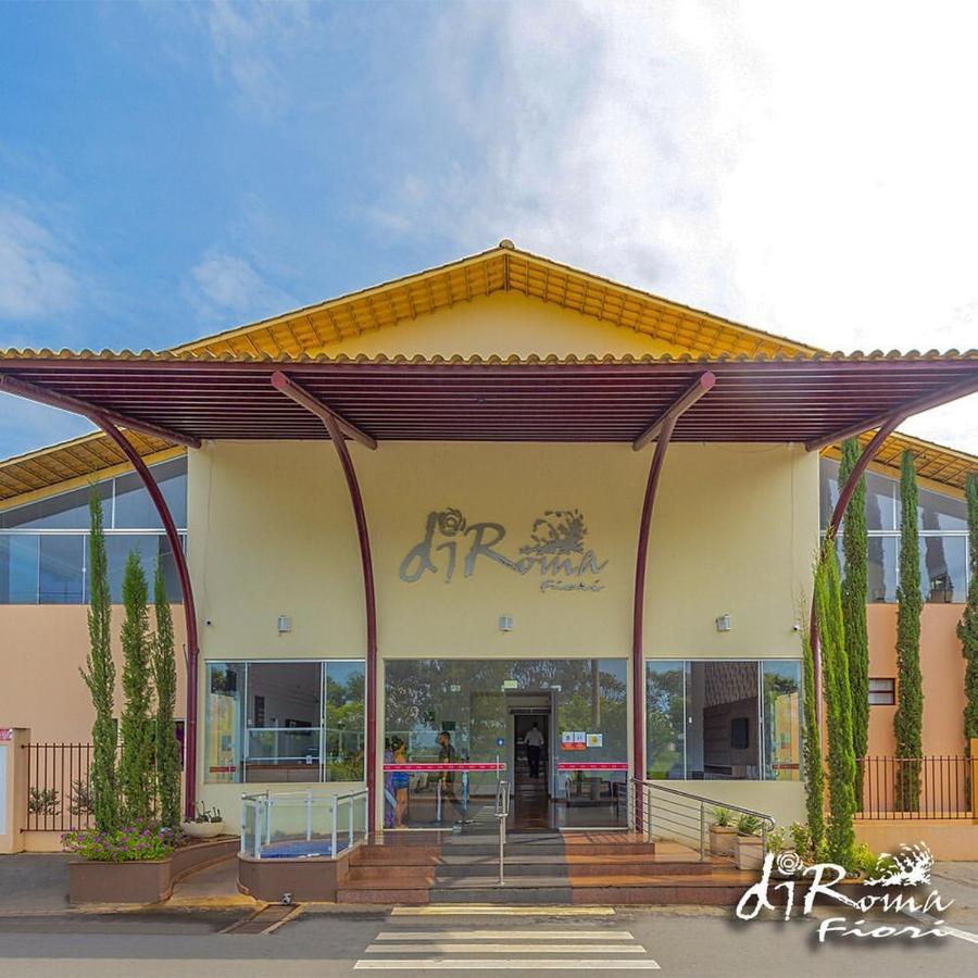 Hotel diRoma Fiori com um dia de acesso no Acqua Park DiRoma Caldas Novas Exterior foto